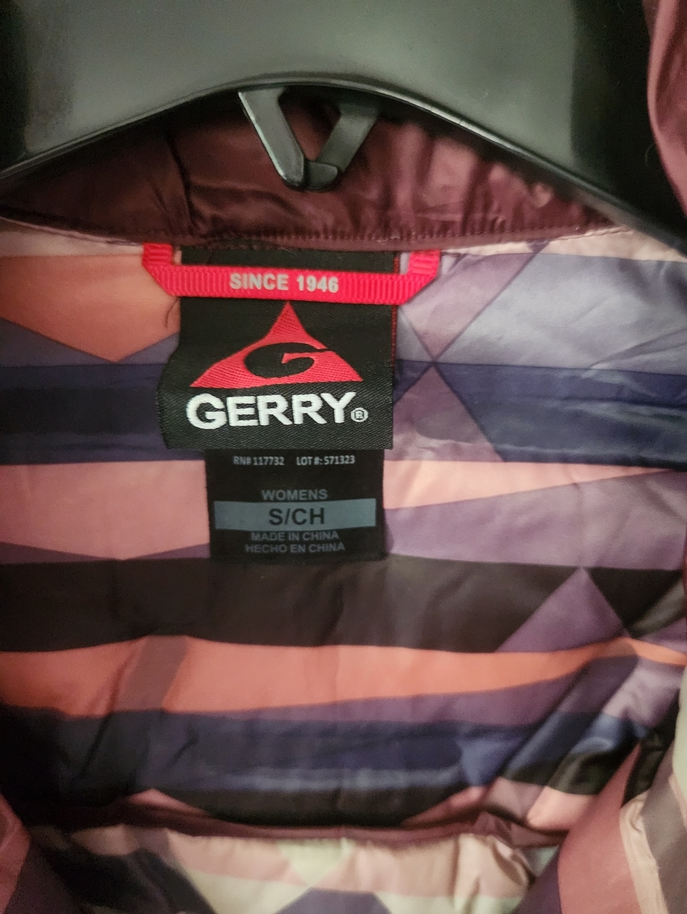 NWT Woman's Gerry Puffer Jacket - Picture 7 of 9